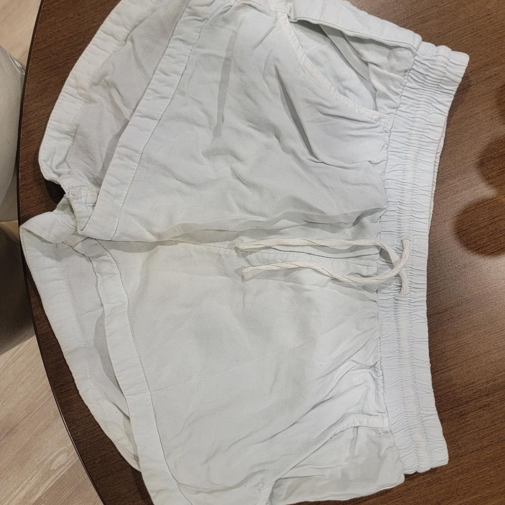 Billabong Light Gray Elastic Waist Shorts